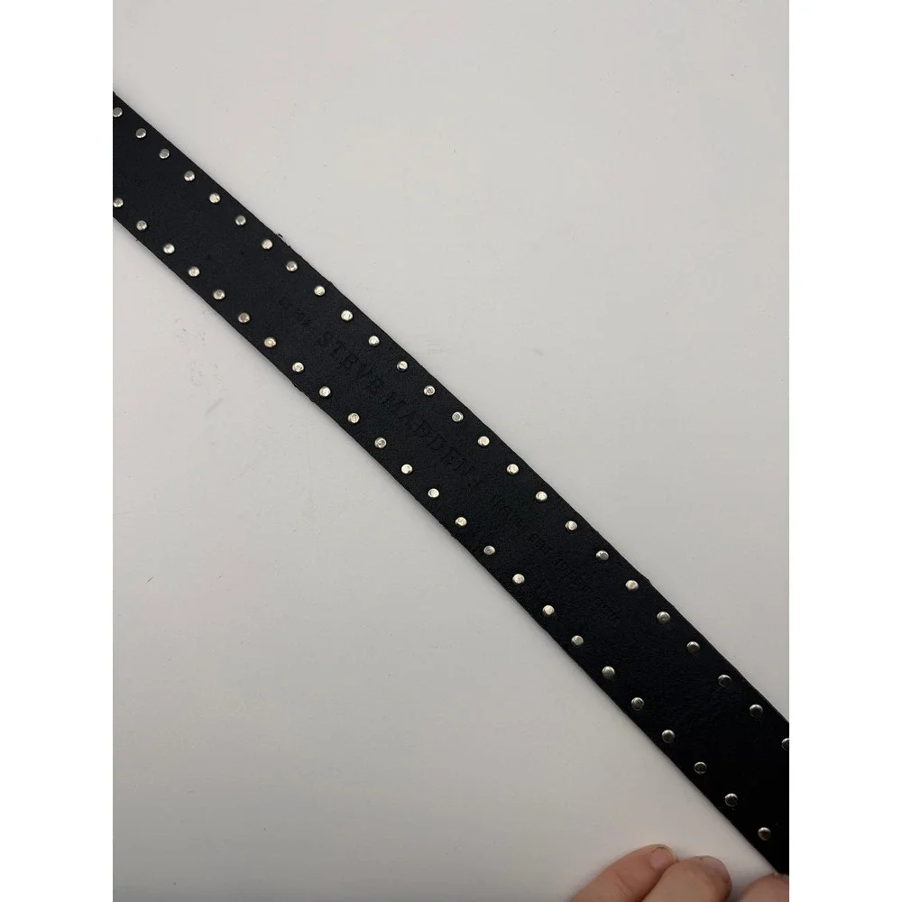 Steve‎ Madden Mens Black Leather Studded Belt Silver Oval Buckle 37 Inch
